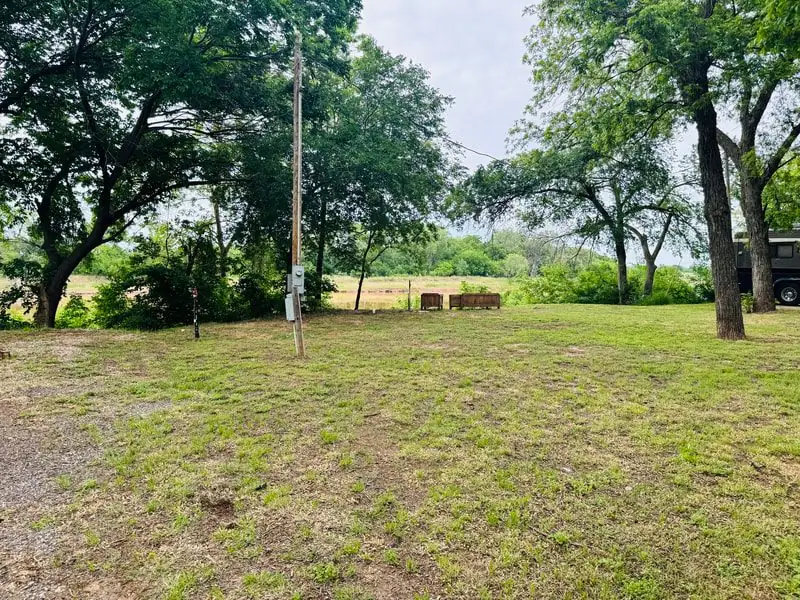 RV site at Rivershire Resort